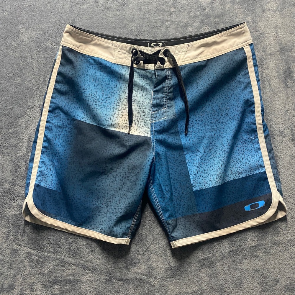 Oakley Board Shorts Mens Size 36 Blue Geometric Swim Trunks Vintage Spring 2015